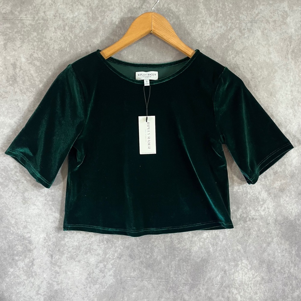 Ripley Rader Velvet Crop Top Womens XS Size 1 Green Short Sleeve Crew Neck NEW